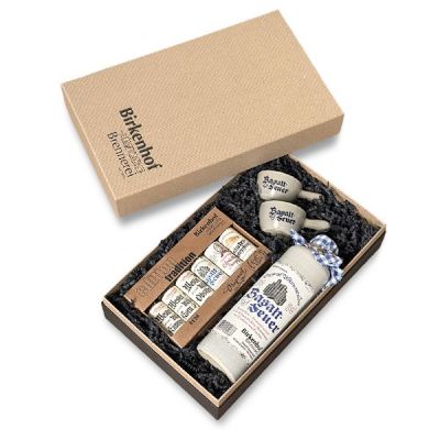 Geschenkkartonage 1x Basaltfeuer 0,35l + Tasting-Set Tradition & 2 Pfännchen